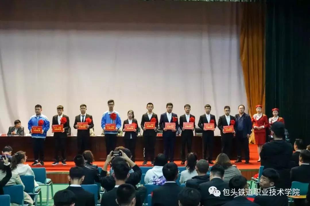 说明: C:\Users\Administrator\Desktop\微信图片_20190604202155.jpg